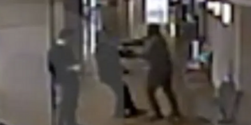  Video: Man pummels suspected child sex predator at Las Vegas courthouse