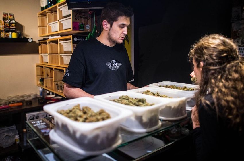  Barcelona City Council Threatens To Shut Down Cannabis Social Clubs