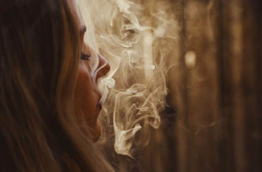  Experience The Potent Effects Of HHC With Inheal’s Disposable Vapes