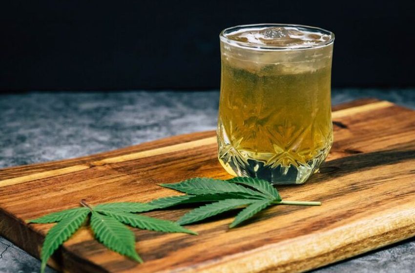  Fruity Cannabis-Infused Cold Brews – Solei Launches the Peach Cranberry and Wildberry Hibiscus Teas (TrendHunter.com)