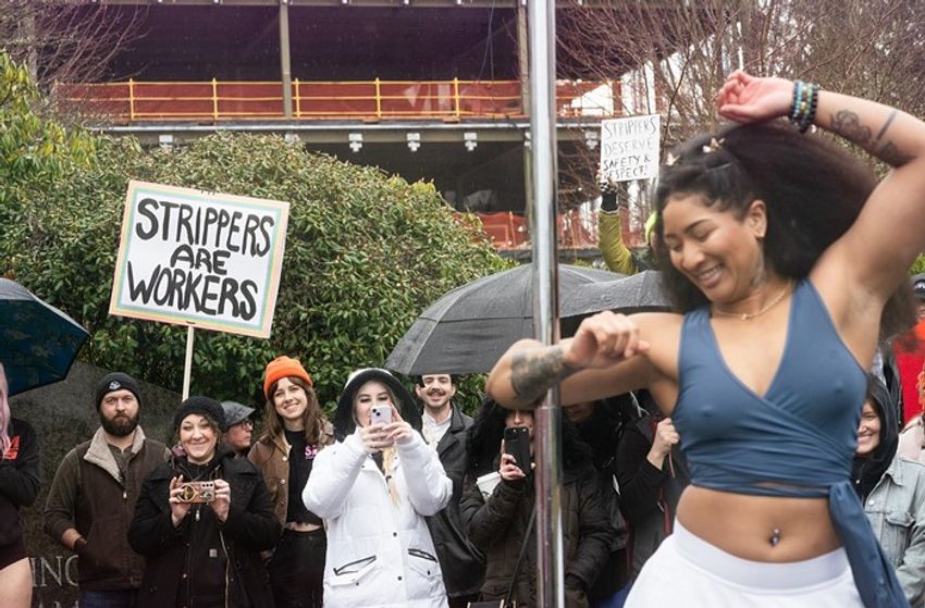  Washington Passes Strippers’ Bill of Rights