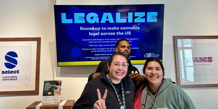 U.S. Cannabis Council is accepting donations for marijuana-legalization lobbying at Curaleaf stores