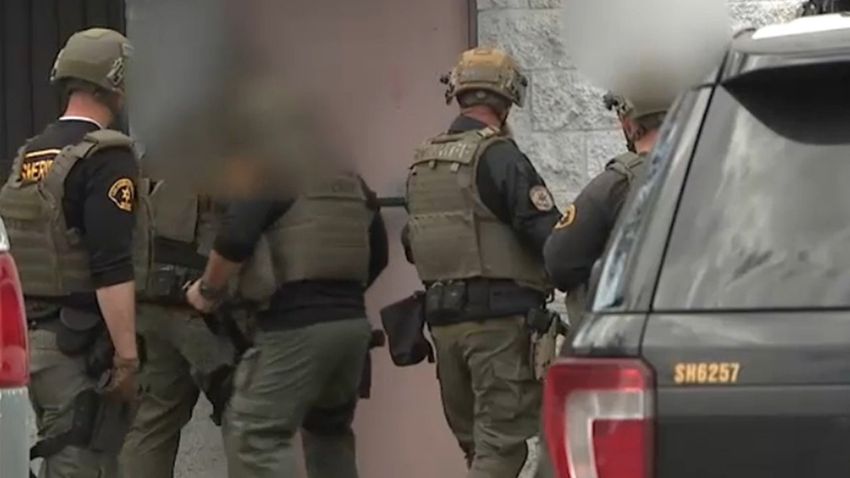  China-linked US pot farms spark raids, calls for stronger crackdowns