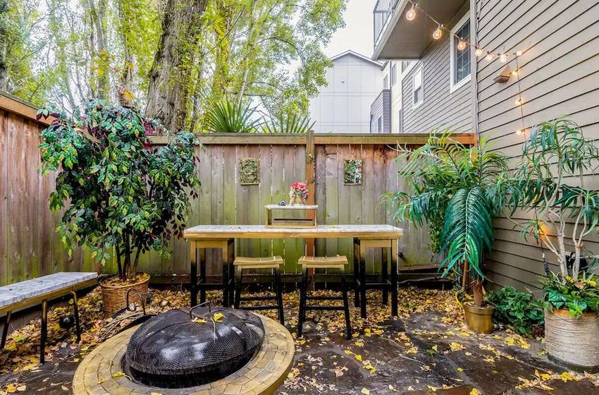  The 7 Coolest Cannabis-Friendly Airbnbs in Seattle