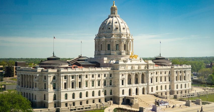  Paying the people who work in governance: Strike the right balance for Minnesota