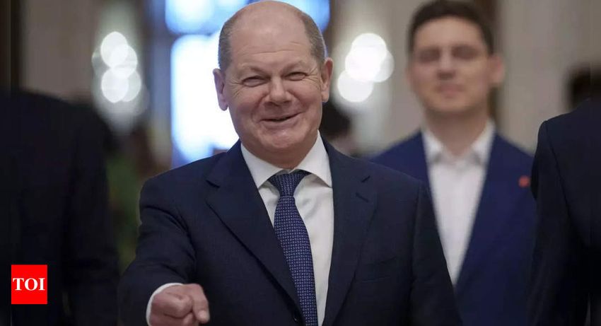  We don’t all smoke weed in Germany, Scholz assures Chinese students
