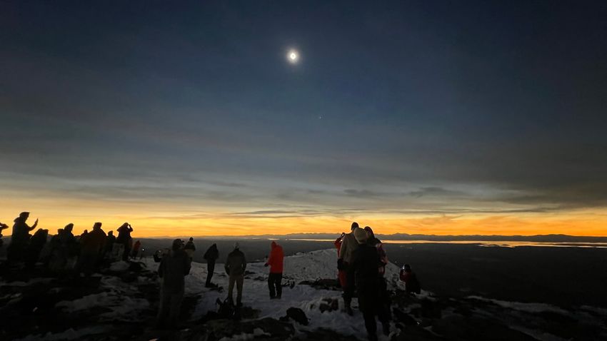  Watching the Eclipse from the Highest Mountain in Vermont