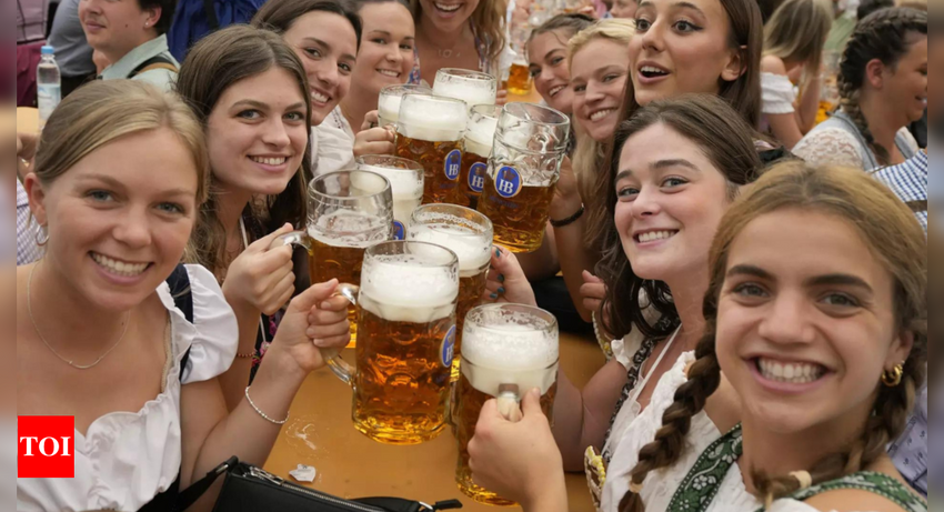  Get drunk, not high at Oktoberfest, Bavaria says