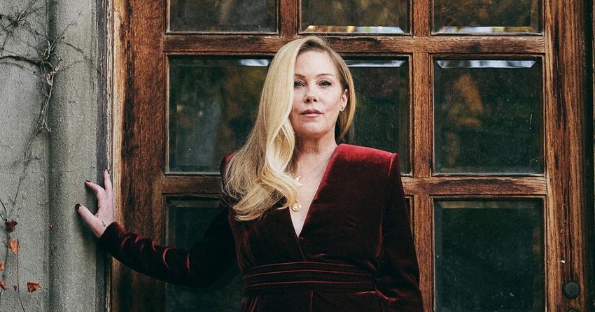 Why Christina Applegate Doesn’t Smoke Weed After Taking a Joint From Her Mom