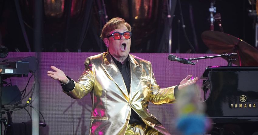  Elton John: Legalising cannabis is one of the greatest mistakes of all time