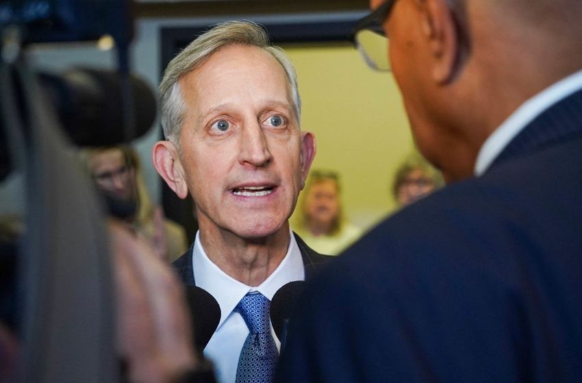 Mayor wants to raise parking and rideshare fees to buoy PBOT budget