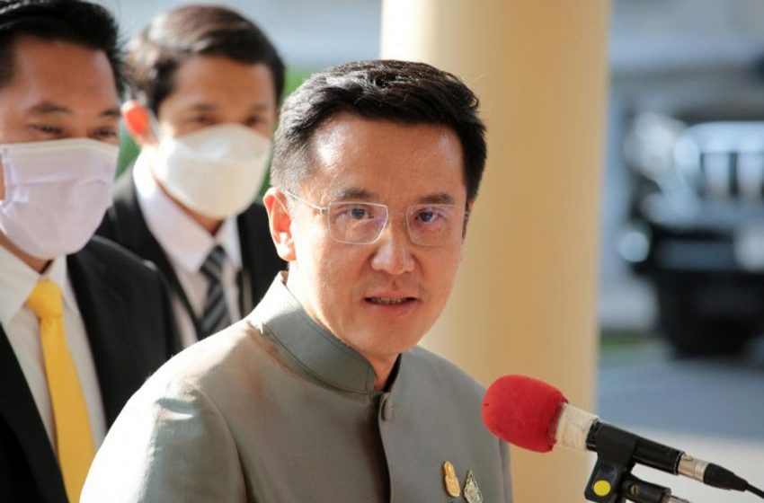 Coalition cracks deepen as Pheu Thai, Bhumjaithai feud escalates