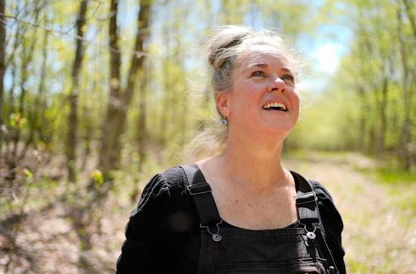 Still finding trouble in the woods: ‘Blair Witch Project’ star at center of Maine road dispute