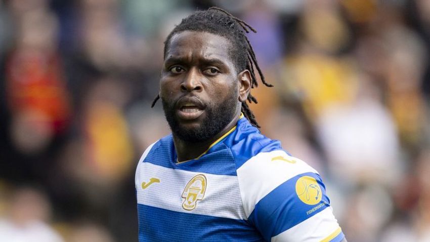  British soccer player arrested after smuggling $800,000 worth of cannabis into the U.K., although since that figure was probably calculated using cop math it probably amounted to a baggie of joints, a pack of gummies, and a blunt or two [Dumbass]