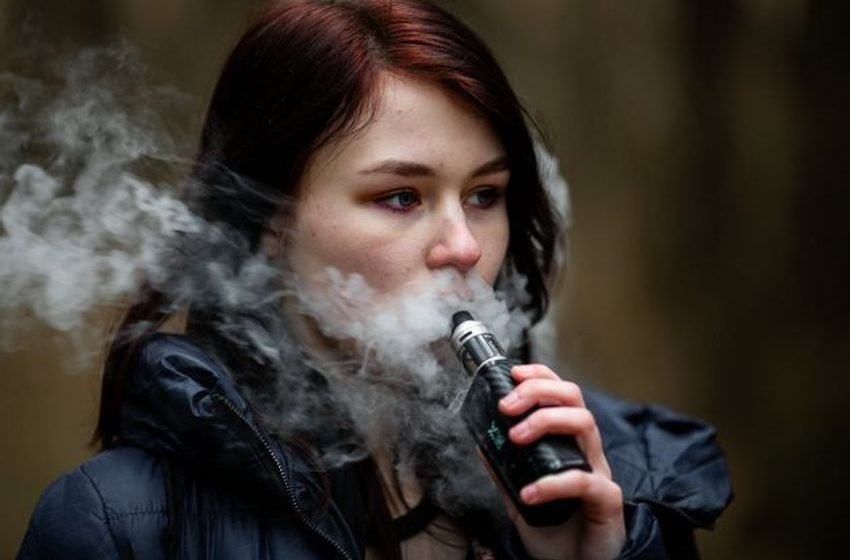  Vapes laced with synthetic cannabis at ‘epidemic’ levels in Irish schools, say experts