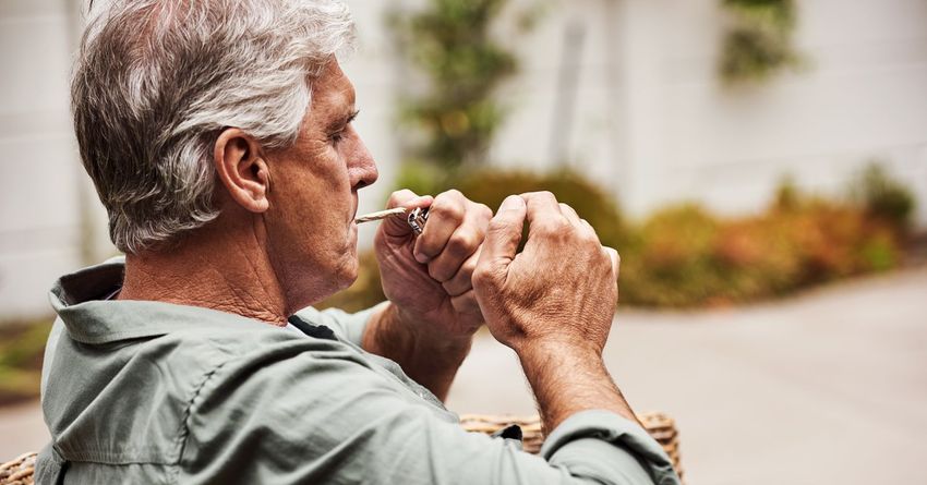New Research on the Risks of Cannabis Use for Seniors