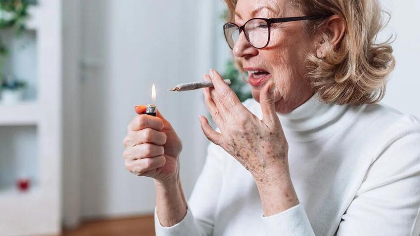 More seniors are using cannabis than ever before despite health risks, research shows – NewsBreak