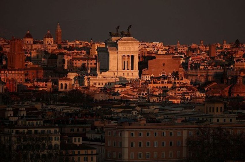  Italy cracks down on protests, squatters and cannabis