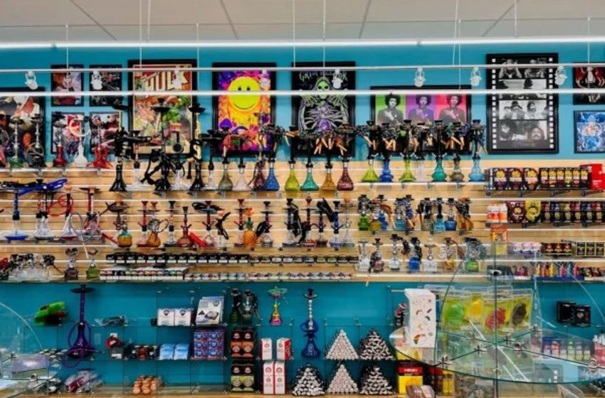 With clouds of nicotine, kratom, and cannabis over Capitol Hill, World of Smoke & Vape coming to E Pike