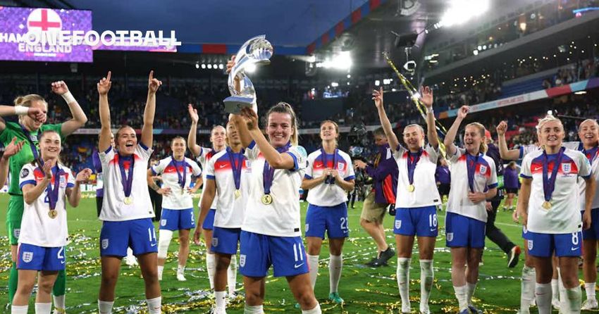 “We deserve to be winning all the time” – Lauren Hemp and The Lionesses on their back-to-back Euros triumph
