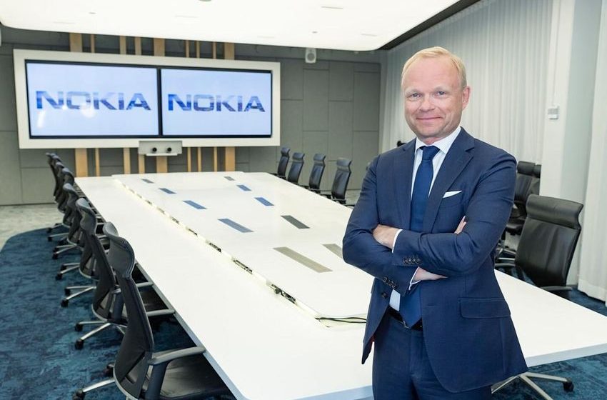  Nokia (NOK) Secures Landmark Deal to Deploy First Full-Scale Municipal 5G Network in U.S.