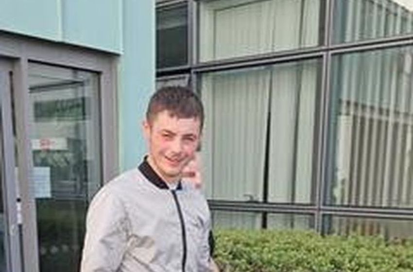 Man smoking cannabis worth €5 did not realise neighbour was garda and struggle ensued between pair