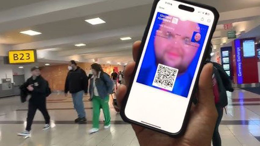 Now You Can Turn Your Boarding Pass Into the Bald J.D. Vance Meme