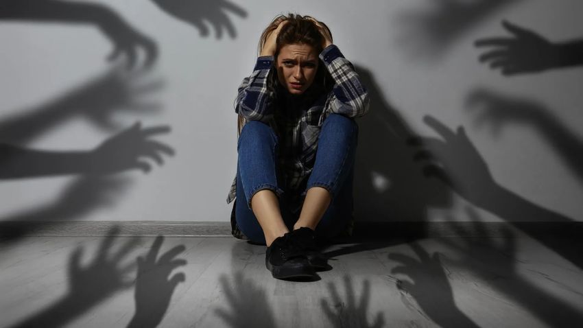 Cannabis for coping? Why it may trigger paranoia