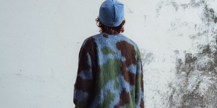  Gramicci FW25 Envisions A Cozy & Colorful Climbing Trip