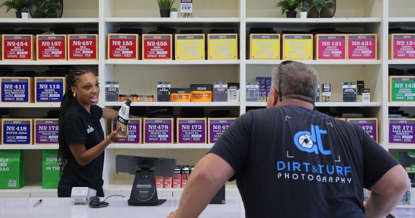  Pot industry and hemp sellers clash over proposed ban in St. Louis County hearing