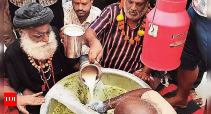 Bhole’s blend: Ram Devra’s bhang ritual draws 2,000 from India, Dubai & UK; Jaisalmer in high spirits