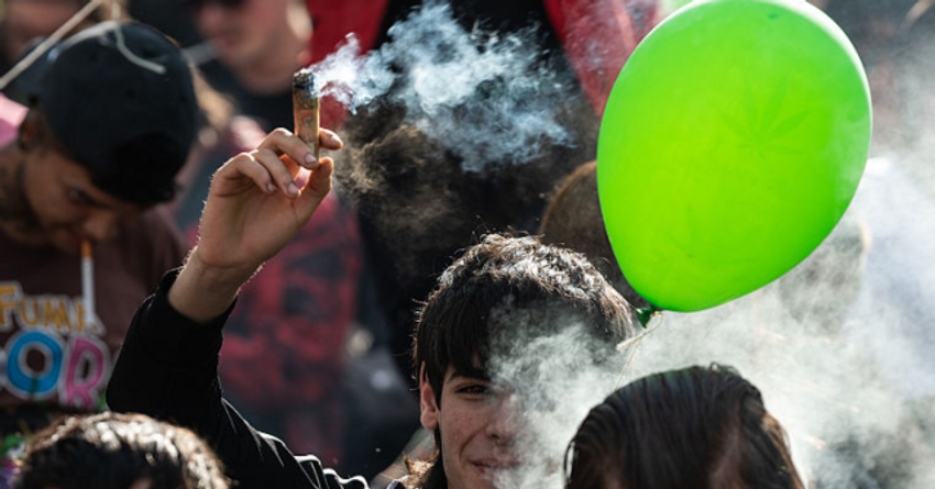 Maryland Police Dept. Overwhelmed by Volunteers Tasked with Getting High for Officer Training