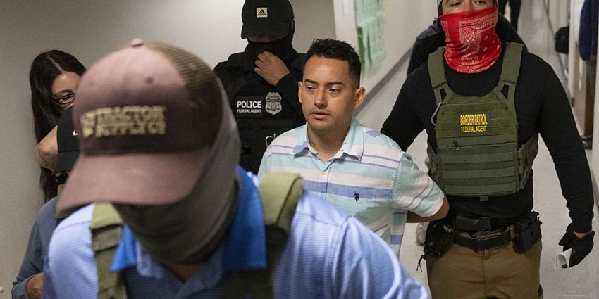 State Data Reveals Just 0.5% of Florida ICE Detainees Are Gang-Affiliated