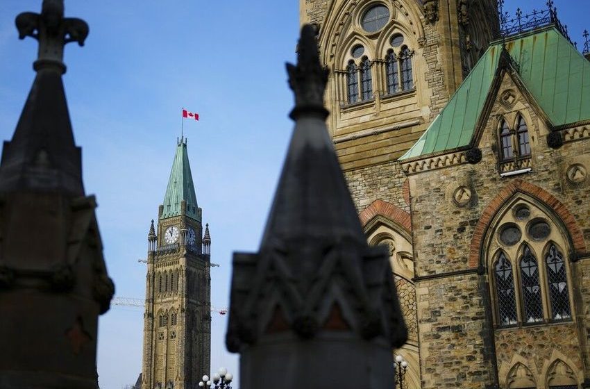  William Watson: ‘Right-sizing’ is great but what keeps Ottawa from ‘wrong-sizing’ again?