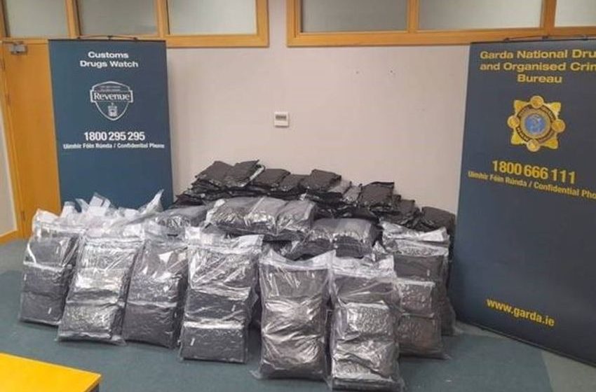  Four men arrested as €4.4m worth of cannabis seized in Dublin and Kildare