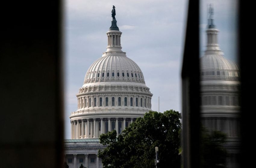  WATCH LIVE: Senate convenes as some Senate Democrats prepare to join GOP to end government shutdown
