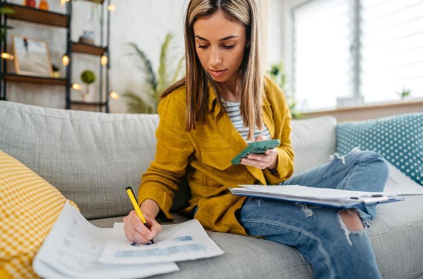  You Can Still Write The IRS A Check, But Your Refund Will Be Direct Deposit