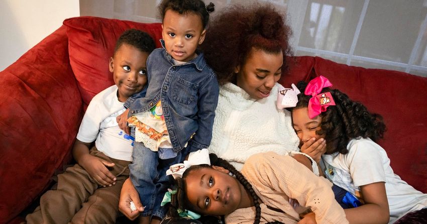  Thousands of mothers were flagged to police over flawed drug tests at childbirth