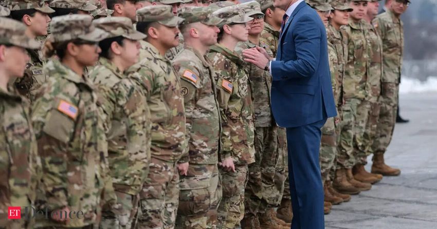  US Army raises maximum enlistment age to 42