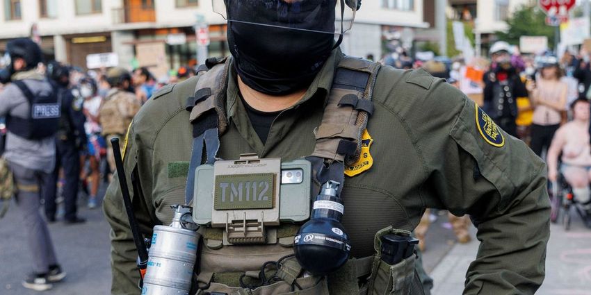  Even in this ruby red state, resistance to Trump’s ICE goons shows he is losing his grip