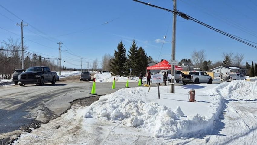  ‘You’re not welcome here,’ says Mi’kmaw leader as RCMP raid cannabis storefronts