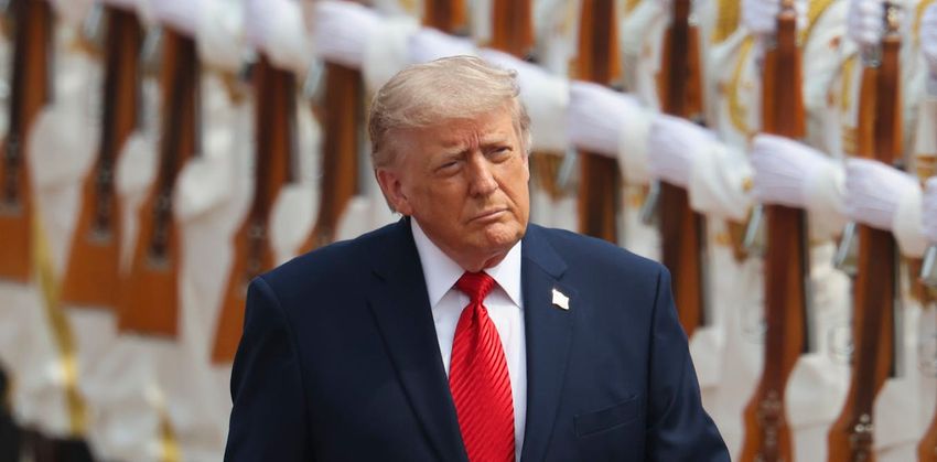 Trump’s ratings slide further, but gerrymanders will help Republicans at midterm elections