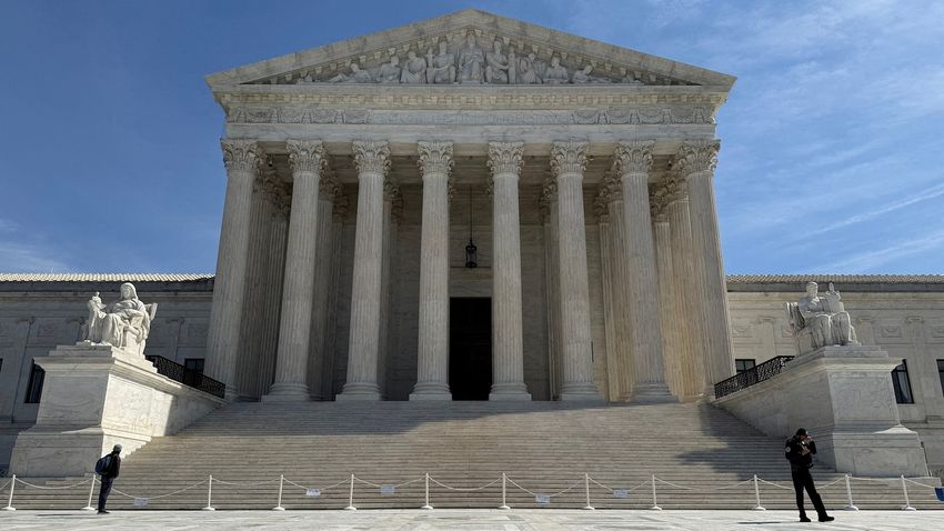  Supreme Court rules in favor of marijuana user charged with unlawful gun possession