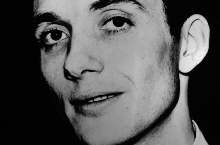  In 1964, a Dutch librarian drilled a hole in his own skull to get permanently high