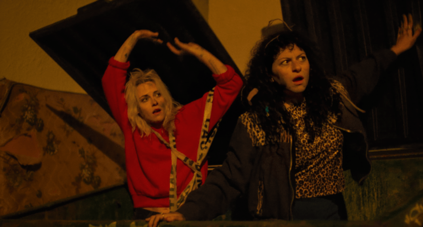  ‘The Wrong Girls’ Trailer: Kristen Stewart and Alia Shawkat Lead a Weed-Fueled Riff on ‘The Big Lebowski’