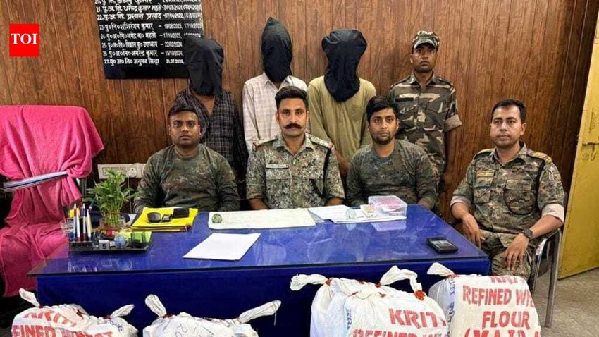  146kg cannabis worth Rs 22 lakh seized in Latehar, 3 held
