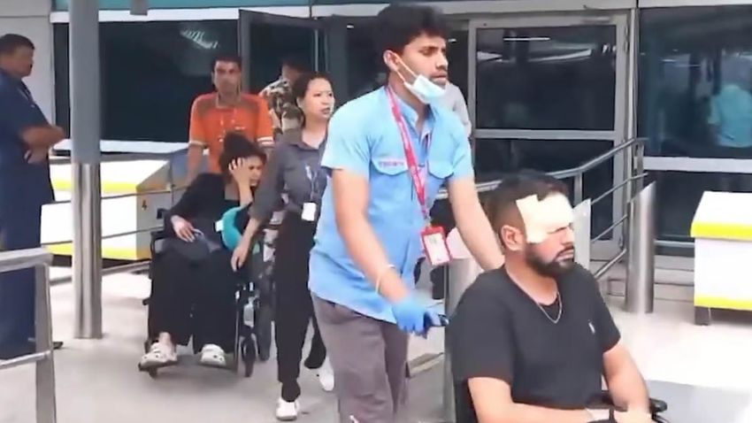  Pilot ‘smoked marijuana before flight that saw passengers injured by turbulence and was so stoned he could not stand straight’