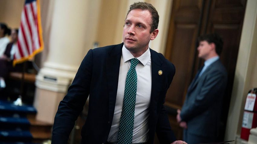  Embattled MAGA Congressman staying in the race despite allegations of child abuse and drug use Democrats belive can flip solidly red seat