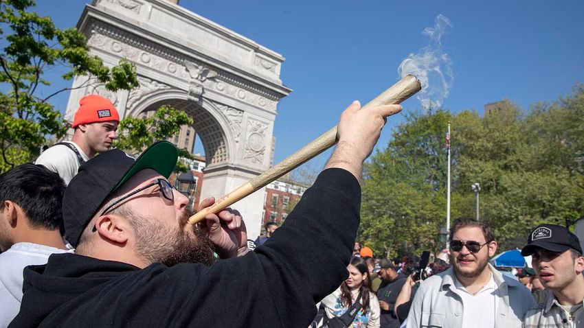  Jaw-dropping percentage of Americans who now do marijuana, even though almost half the country disapproves of the drug