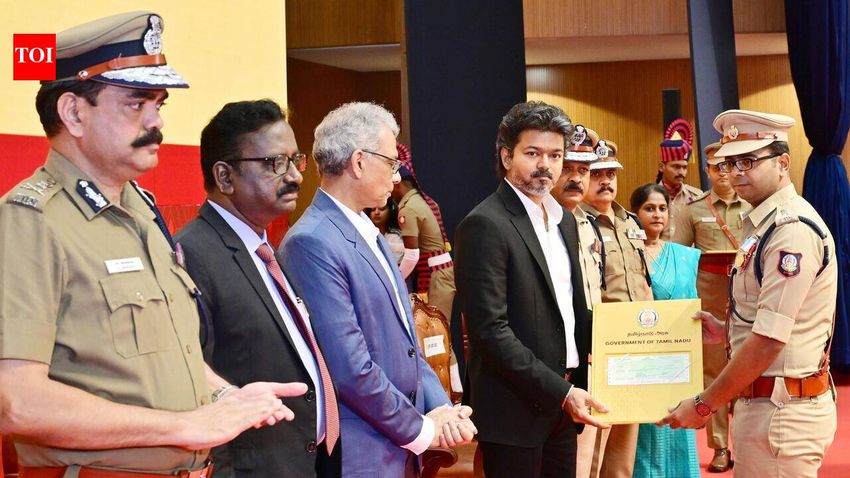  20k students in Trichy take pledge against drugs